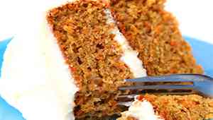 5 Ingredient Carrot Cake Recipe